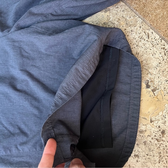 Gym shorts - Picture 4 of 4